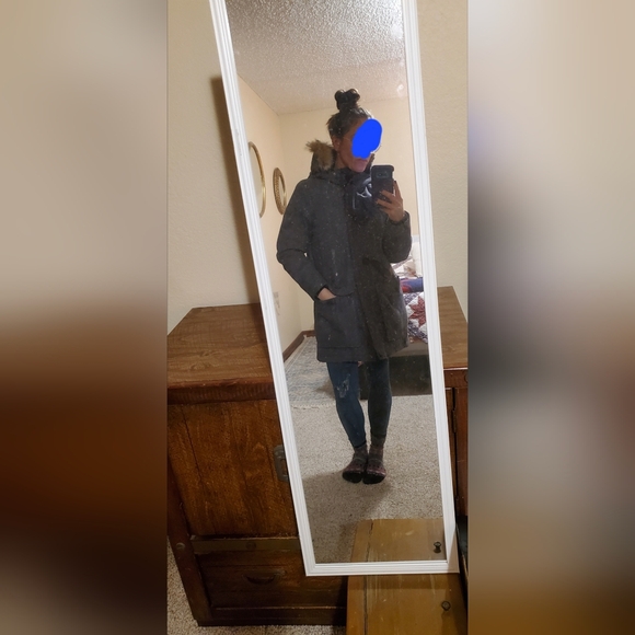 W's XS Woolrich Wool, Down, Real Fur Coat - Picture 13 of 14